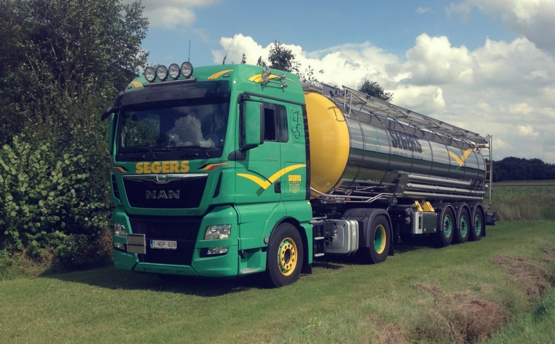Tankwagen Anschlüsse , Dokumentation – TREB